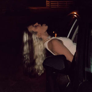 Meet your Posher, Abbey